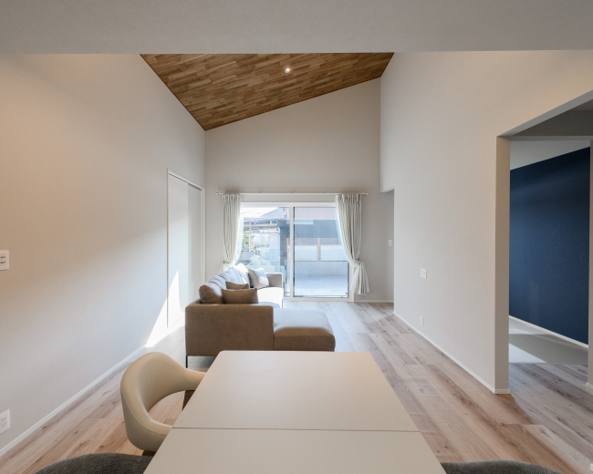 品格と心地よさを両立した、ワンランク上の住まい。